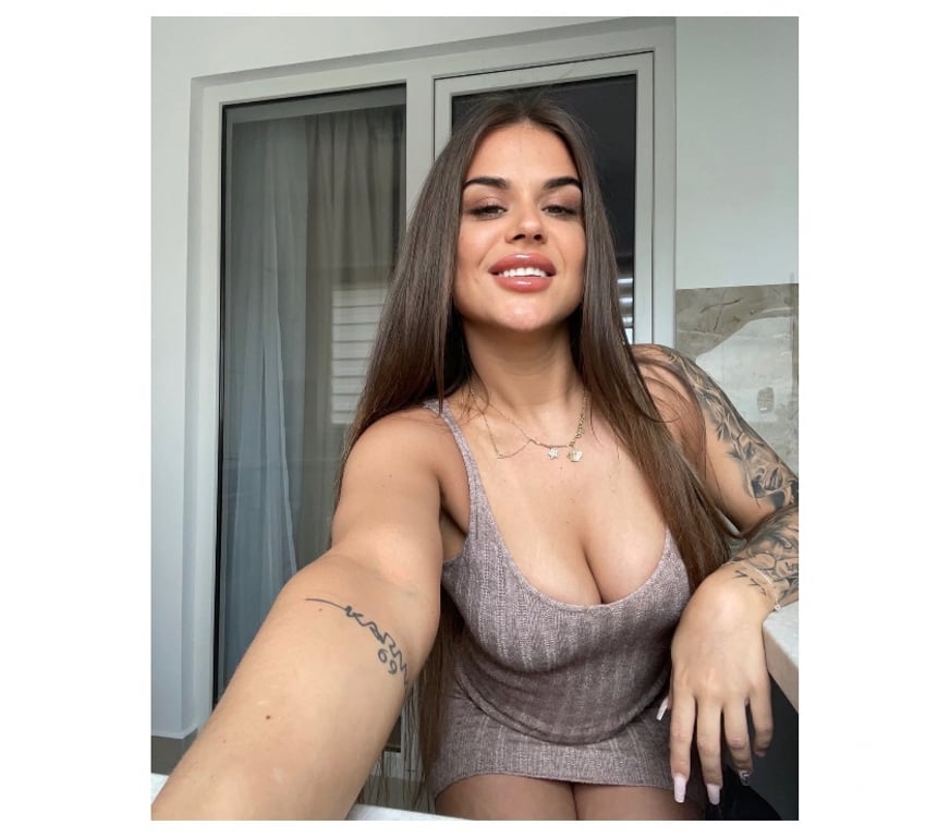 Escorts Hampshire Rushmoor - Photos for Slim Kelly 🎀 NEW ❤️ High Class and Genuine ❤️