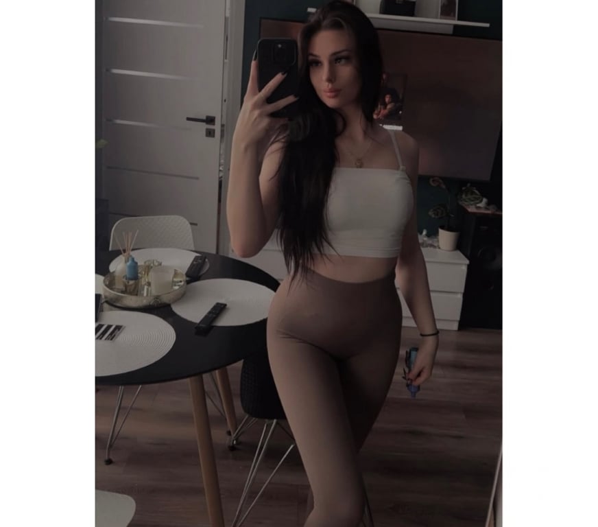 Escorts Cardiff Cardiff City Centre - Cardiff - Photos for Maria new in town just outcall