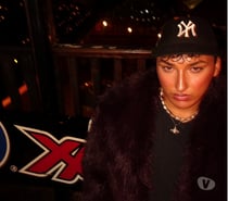 European muscular twink