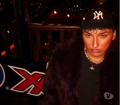 Gay Escorts Reading Town Centre Reading - Photos for European muscular twink