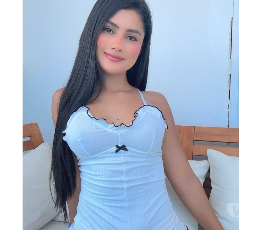 Escorts Hampshire Southampton - Photos for INDIAN SEXY GIRL AVAILABLE FOR IN & OUTCALL