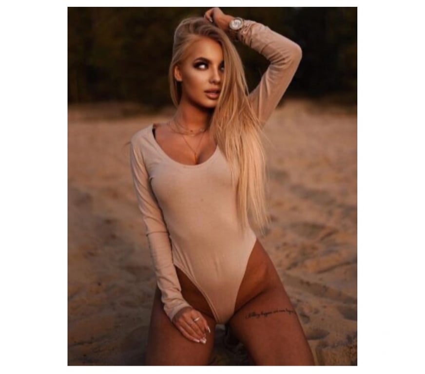 Escorts Worcestershire Worcester - Photos for I m MIRA 🌹BEST Girl Party🌸 NEW IN TOWN ❤️