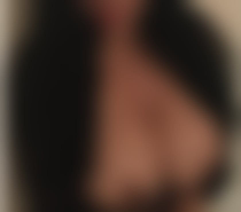 Escorts East London Pontoon Dock - DLR Station - East London - Photos for Busty Spanish Lucia, Sexy, Mature, Great service x