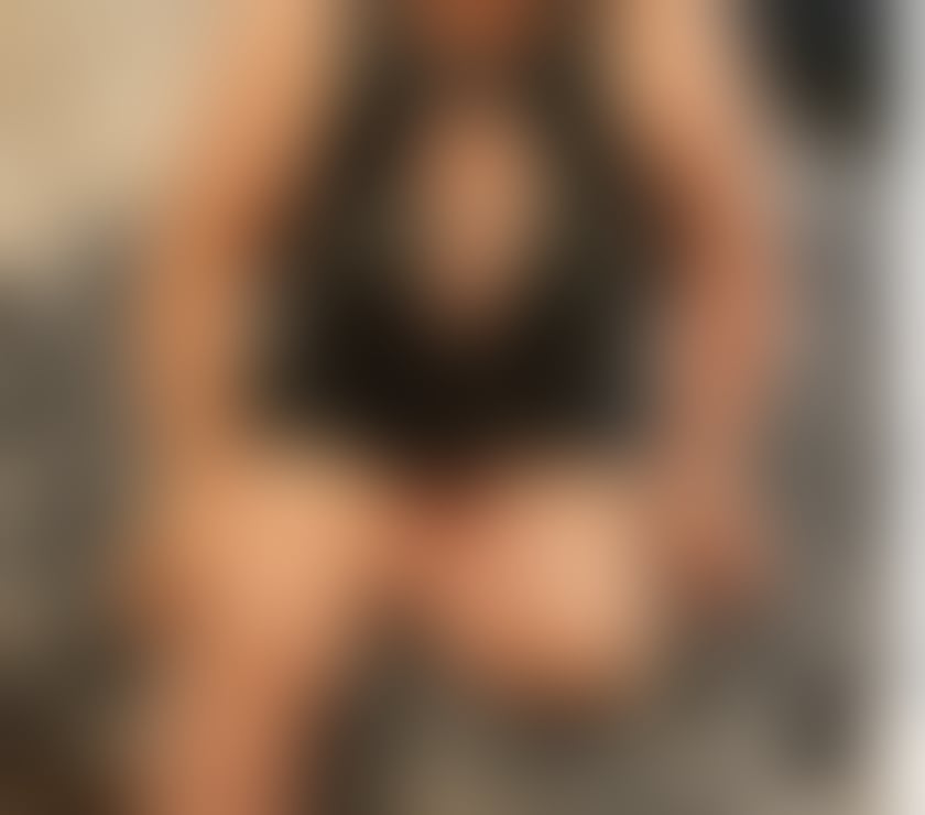 Escorts East London Pontoon Dock - DLR Station - East London - Photos for Hotwife Mandy. Naughty Milf