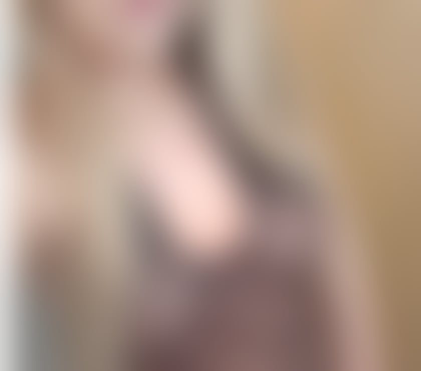 Escorts Buckinghamshire Milton Keynes - Photos for Cleo hot massage