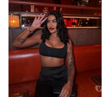 Photos for Julie party Girl 🎉 👅