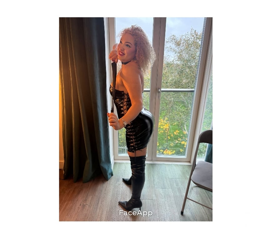 Escorts York York City Centre - York - Photos for 🇧🇷Brazilian hot girl 🎉 strapons