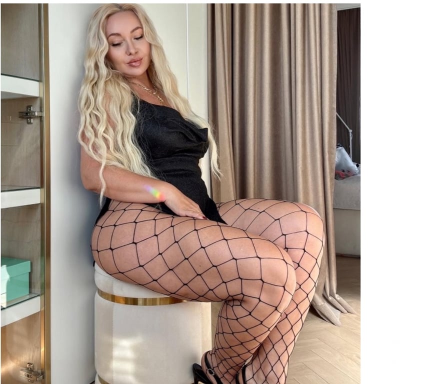 Escorts Essex Thurrock - Essex - Photos for NEW PARTY GIRL IN GRAYS