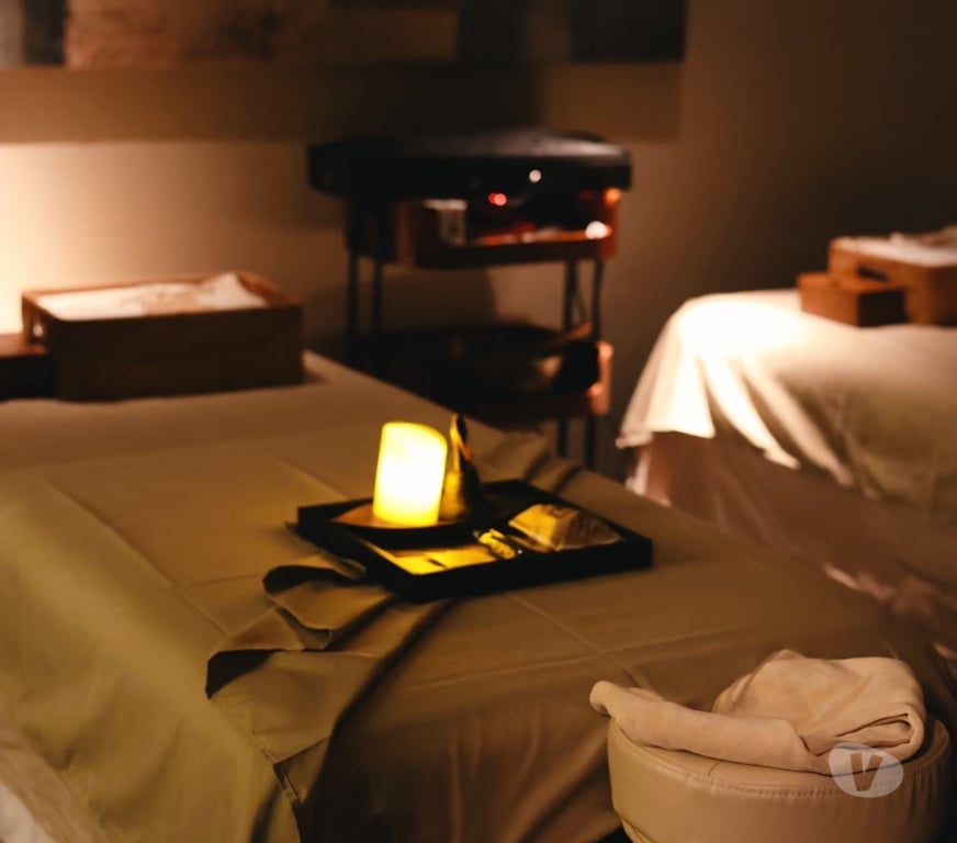 Escorts Surrey Runnymede - Photos for Chinese full body relax oil massage IN - KT15