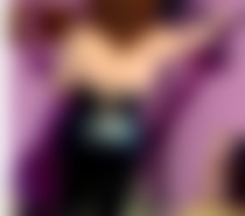 Escorts Hampshire Southampton - Photos for Curvy Bi sexual MILF 36 natural real no fillers