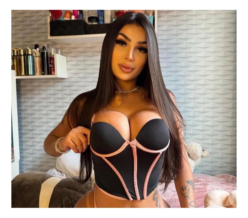 Escorts East London Redbridge - Photos for BEST GIRL🍭BEST SERVICE💦 HOT&SEXY 🥰LISA🥰