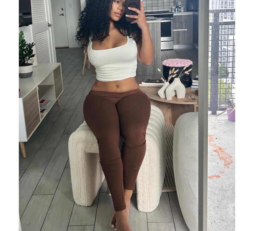 Escorts South East London Croydon - Photos for KISS꧁꧂OWO ꧁꧂A-LEVEL꧁꧂LATINA꧁꧂