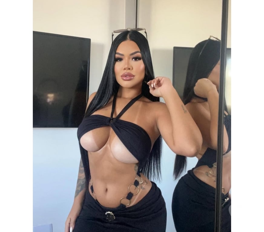 Escorts South West London Streatham - South West London - Photos for 🍯HONEY SKIN & SWEET SMILE🌟GENUINE CONNECTION💖