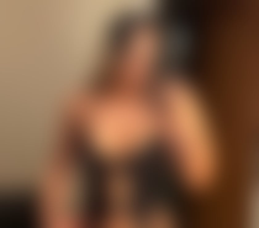  Escorts & Erotic Massage Dundee City Centre Dundee - Photos for Anne,🌶️ Hot Brazilian 🔥the best OWO👅, GFE ❤️