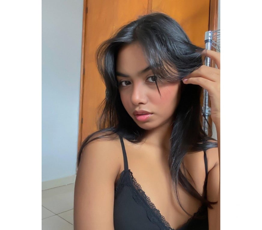 Escorts West London Paddington - West London - Photos for Asha, 22 - indian girls B2B and tantric GFE massages