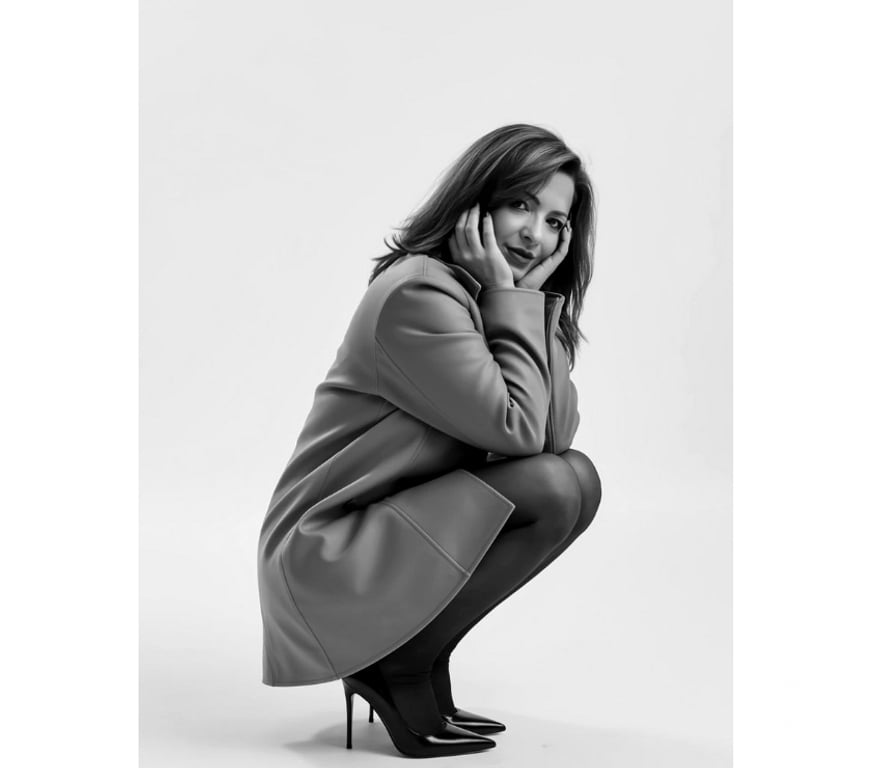 Escorts Cheshire East Crewe - Cheshire East - Photos for Mature Curvy Stunning Latina