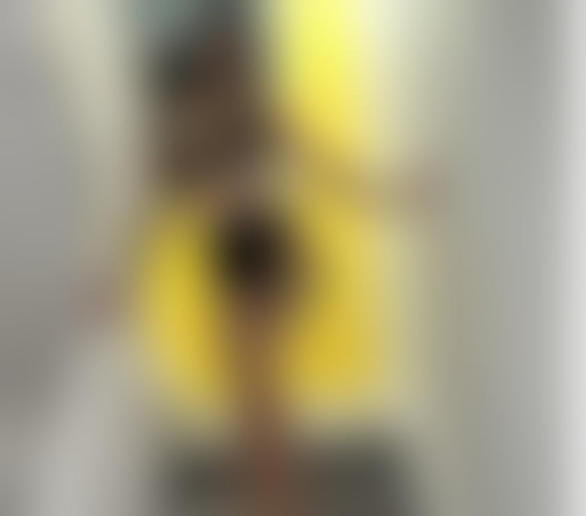 Escorts West Sussex Mid Sussex - Photos for Larissa! NEW IN CITY . Just outcall .