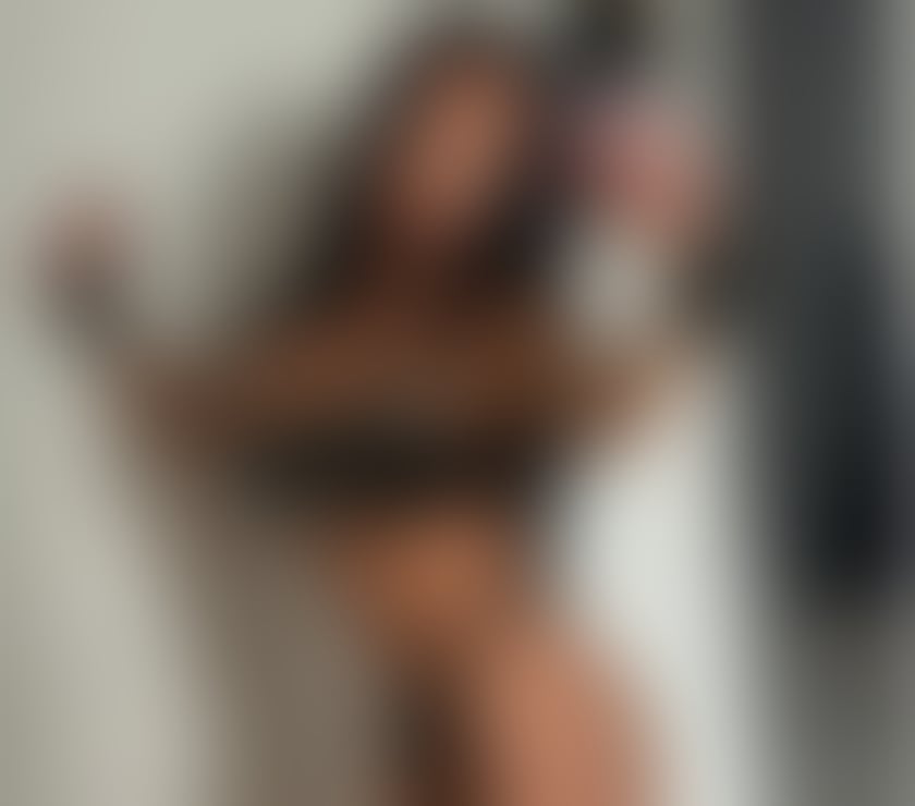 Escorts West Sussex Mid Sussex - Photos for Izza . New in town.