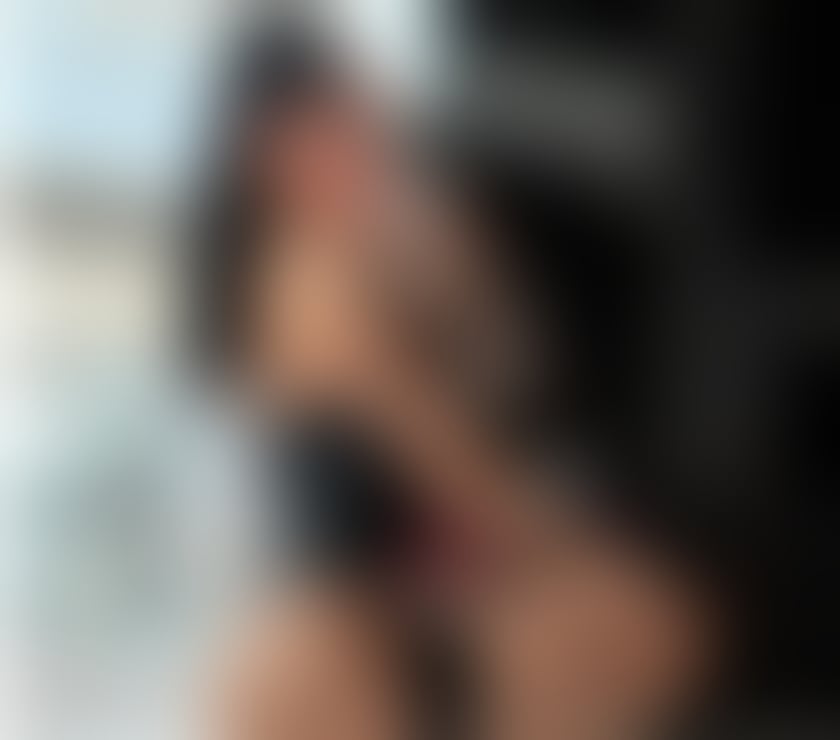 Escorts West Sussex Mid Sussex - Photos for Izza . New in town.