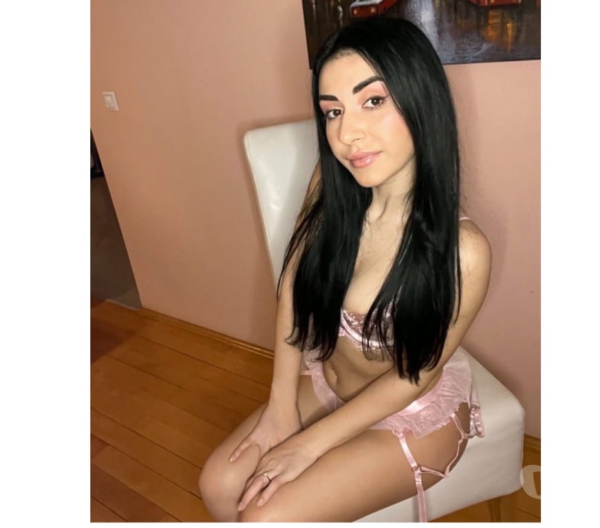 Escorts West Yorkshire Bradford - Photos for 🔥 Extreme Hot Massage & Escort Service 🔥