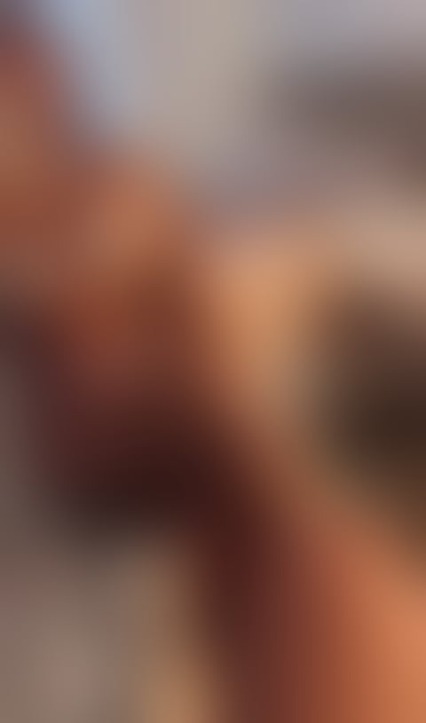 Escorts Greater Manchester Salford - 