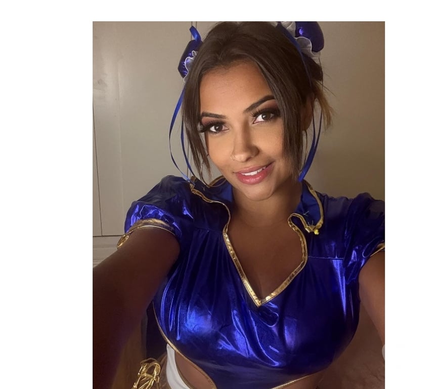 Escorts Greater Manchester Salford - Photos for MAKE YOUR DREAMS COME TRUE