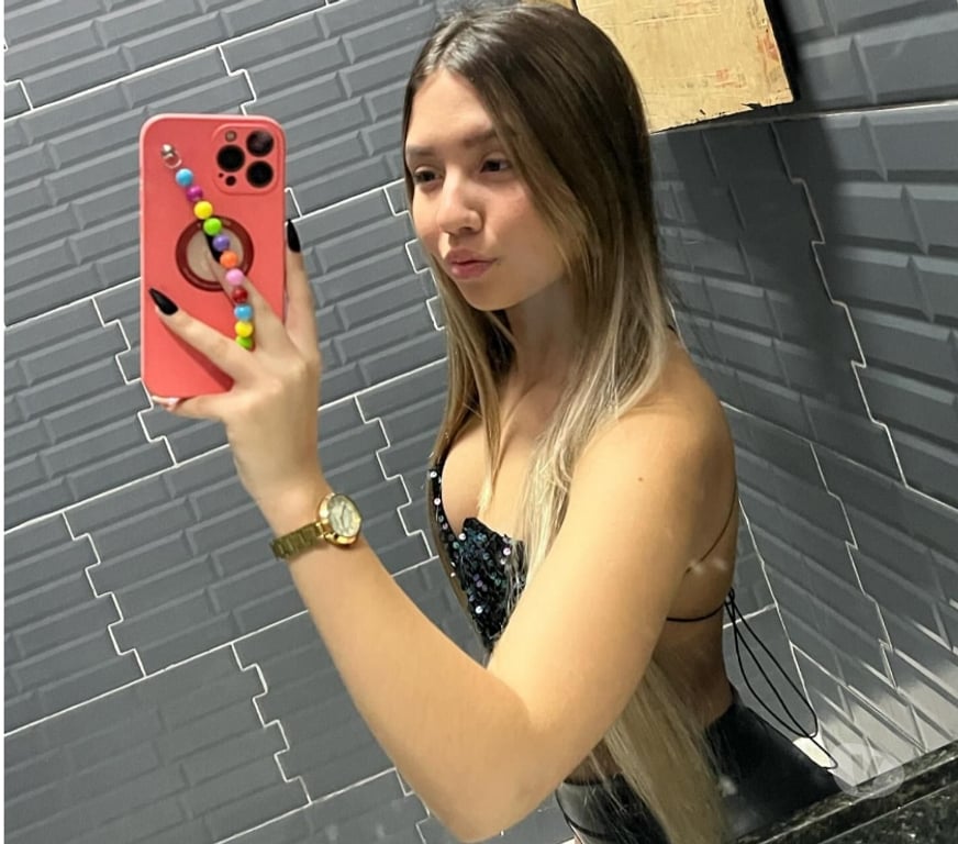 Escorts Oxfordshire Cherwell - Photos for Brazilian hottie Aninha 🇧🇷🎉🔥