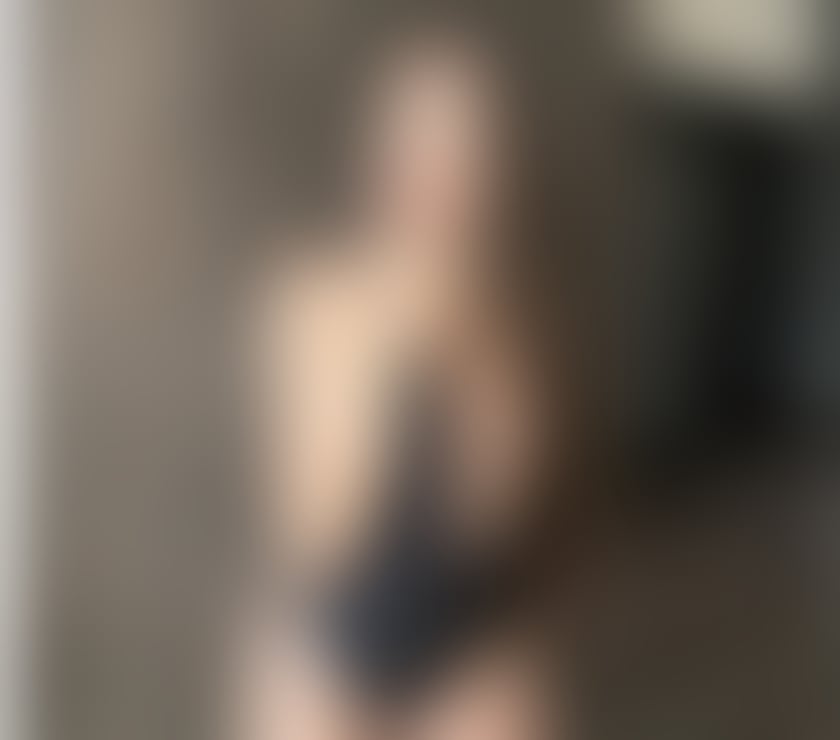 Escorts Canary Wharf East London - Photos for Gaby Brazilian hot girl 💋 party 🔥🔥