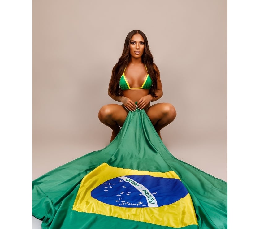 LAYSA GLAMOUR😈 BRAZILIAN🇧🇷HOT🔥XXL🍆🍆