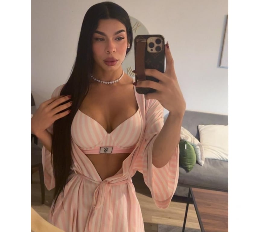 Trans Escorts Bedfordshire Luton - Photos for 🇧🇷✨_JULIA_LINS_TSGIRLPARTY_🎉