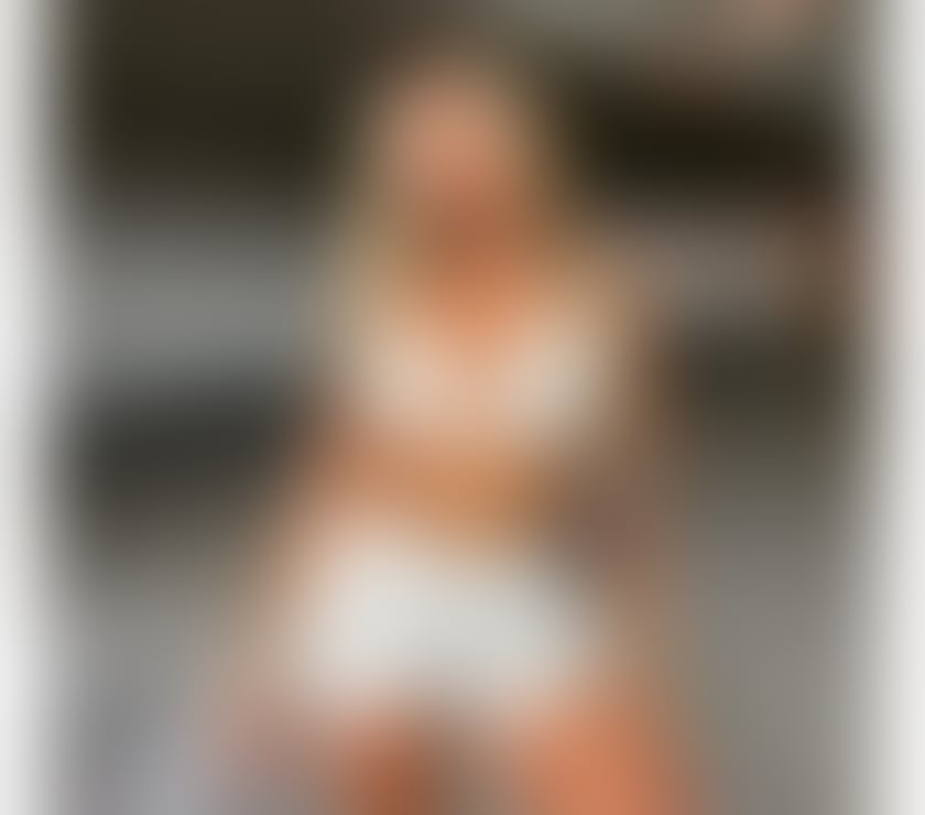 Escorts Edinburgh Edinburgh - Photos for Brenda Privat • Safe & Clean 🟢