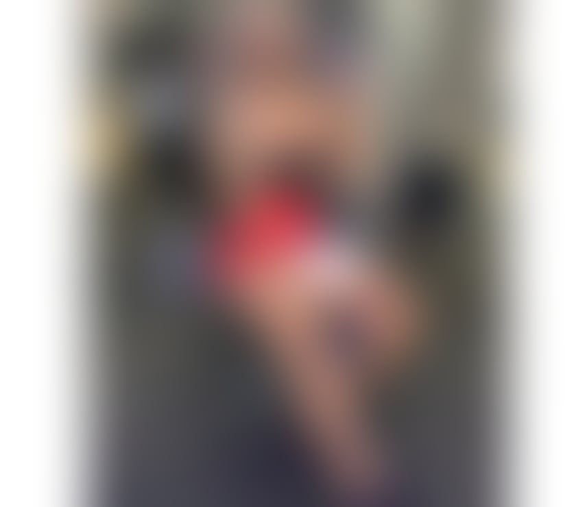 SARA REAL OLI MASSAGE VERY RELAXING