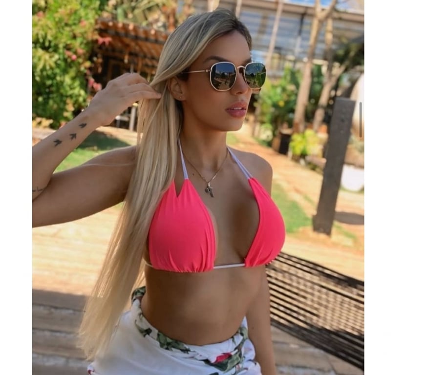 Escorts West Sussex Crawley - Photos for 😈Beautiful Blondie 😈 Crawley High Street 😍