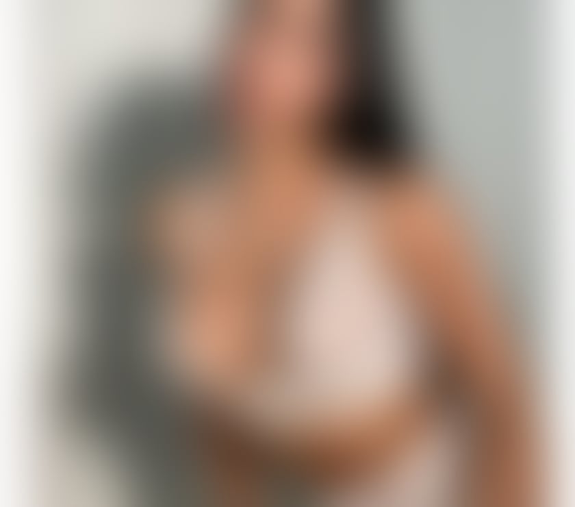 Escorts South Yorkshire Sheffield - Photos for Hi guys I'm Camila ❤️ hot latin new here 🔥 💯