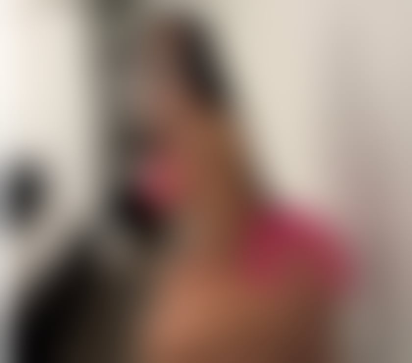 Escorts North West London Brent Park - North West London - Photos for Monique – Chic Style & Gentle Care