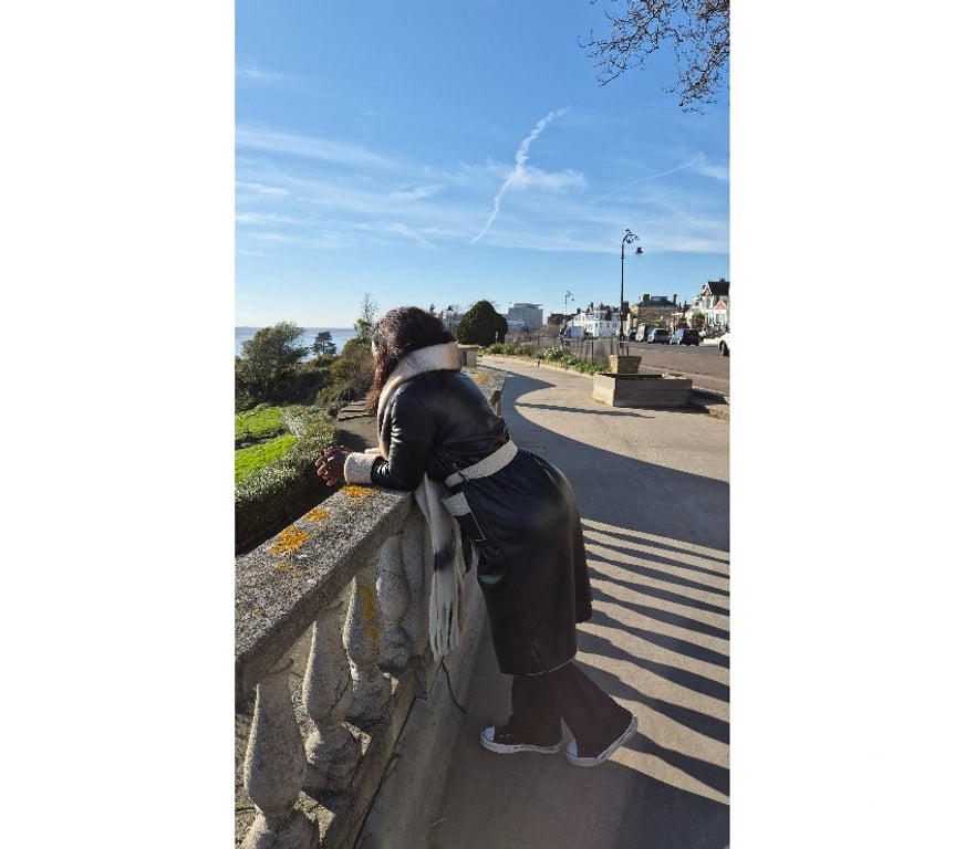 Escorts Essex Southend-on-Sea - Photos for my name is Veronica SS0 7NE txt on wasap