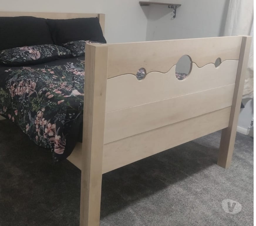 adult personals Central London London Bridge Station - Central London - Photos for Married, Single, or Curious? Let's Meet