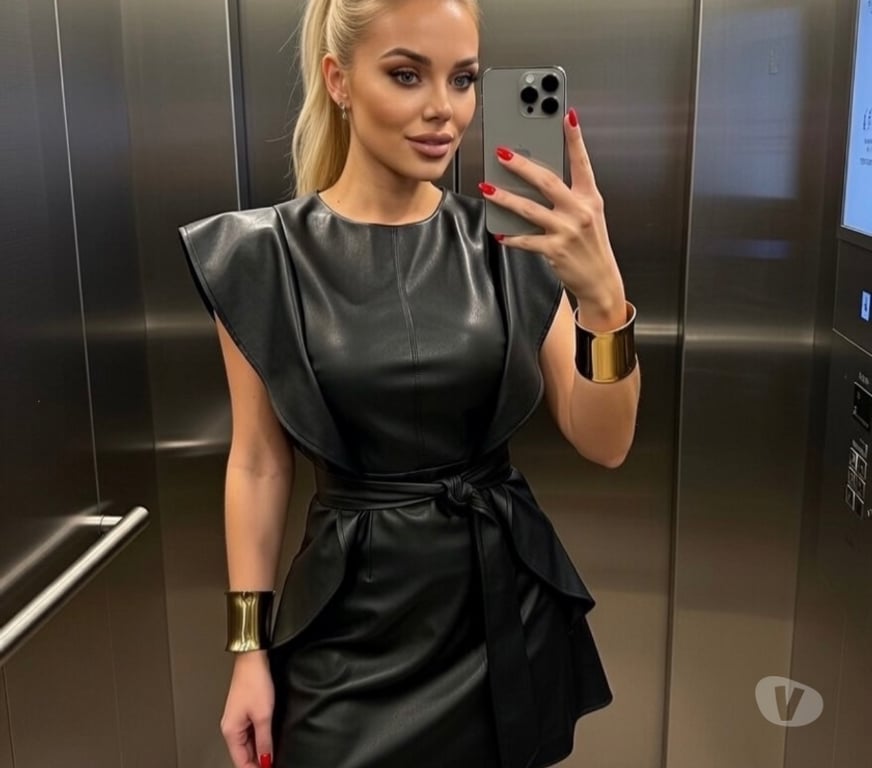 Escorts Kent Sevenoaks - Photos for 🔥🅱🆄🆂🆃🆈 🅱🅻🅾🅽🅳🅴🔥