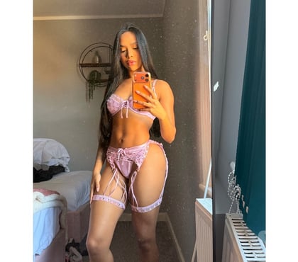 Escort Headington Oxford - Photos for 🚨ALYSSA THE REAL BRAZILIAN ASS🚨🍑🍒