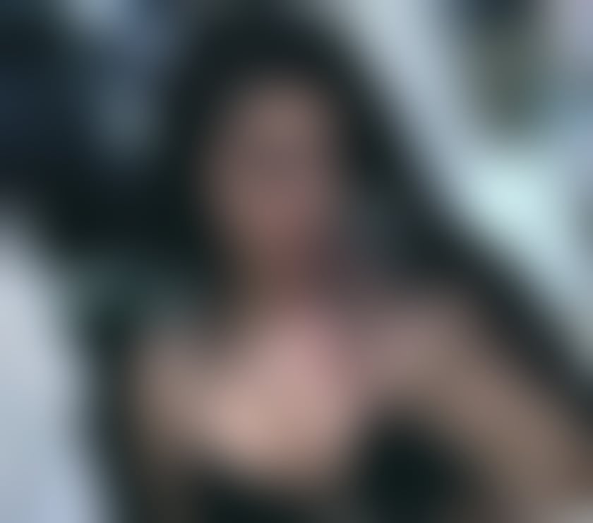 Escorts West Yorkshire Kirklees - Photos for Lara New 🆕 in center ✅ best brunette