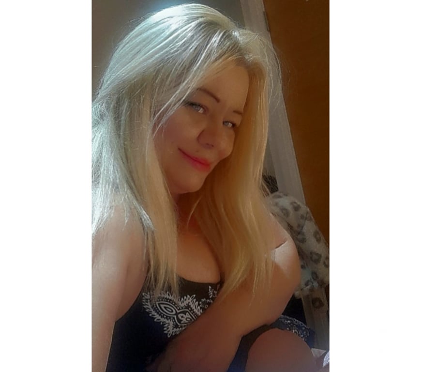 Escorts North London Crews Hill - Enfield - Photos for Sexy Alexa 💋❤️Enfield Town Centre