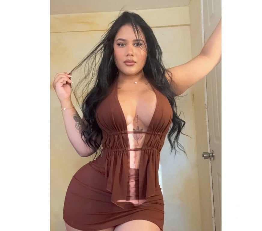 Escorts South West London Sutton - Photos for SOFIA BRAZILIAN GIRL 🥳PARTY 🔥🍯🍓GORGEUS🍑🔥