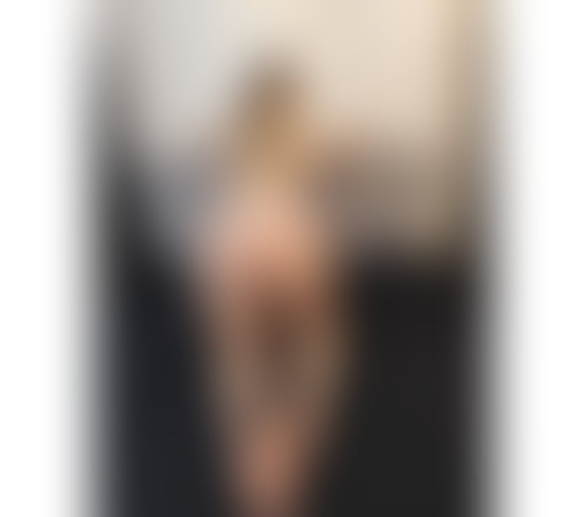 Escorts North West London Neasden - North West London - Photos for Mature Sofia to fulfil your needs 🍑💖✨