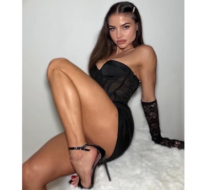 Escorts Stoke on Trent City Centre Stoke-on-Trent - Photos for 🩷🍭NEW IN TOWN🌺CAMILA GFE❤️