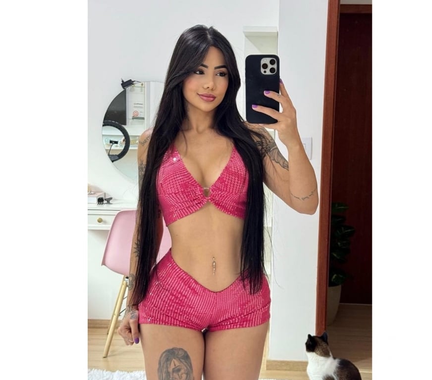 Escorts Edinburgh Edinburgh - Edinburgh - Photos for Júlia Brazilian stunning