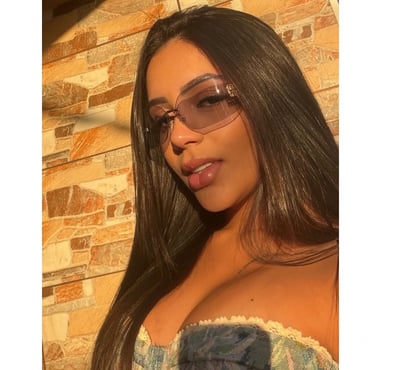 Escorts Sheffield City Centre Sheffield - Photos for Bruna Brazilian 🇧🇷 Very hot 🔥