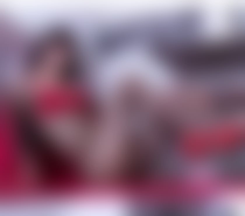 SANDRA PUTA-AVAILABLE 24 7