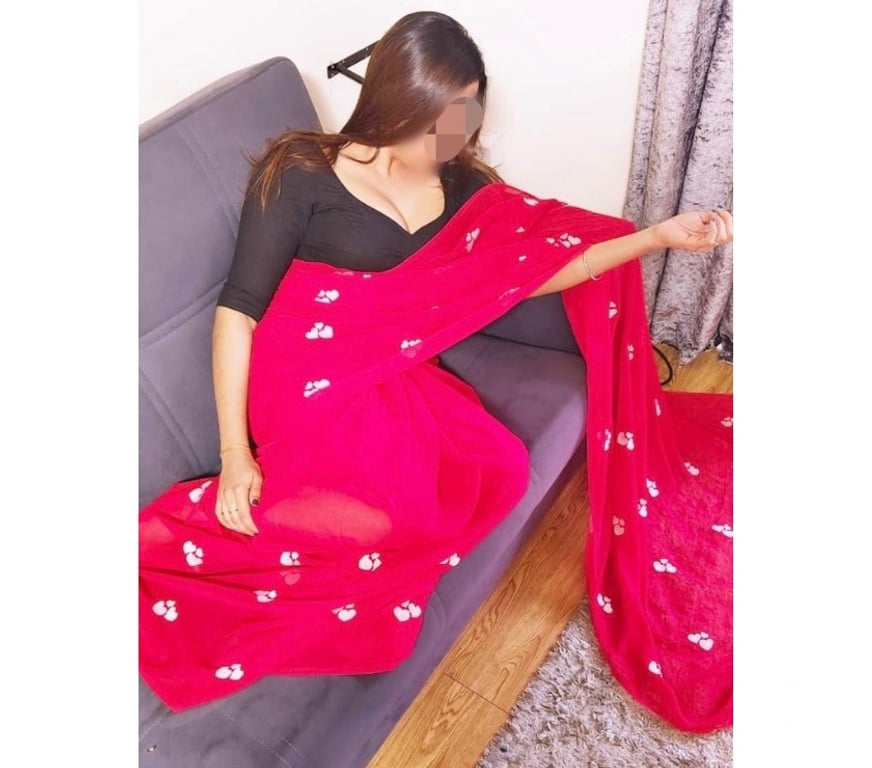 Escorts Leicestershire Leicester - Photos for Usha Indian Girl New To Leicester