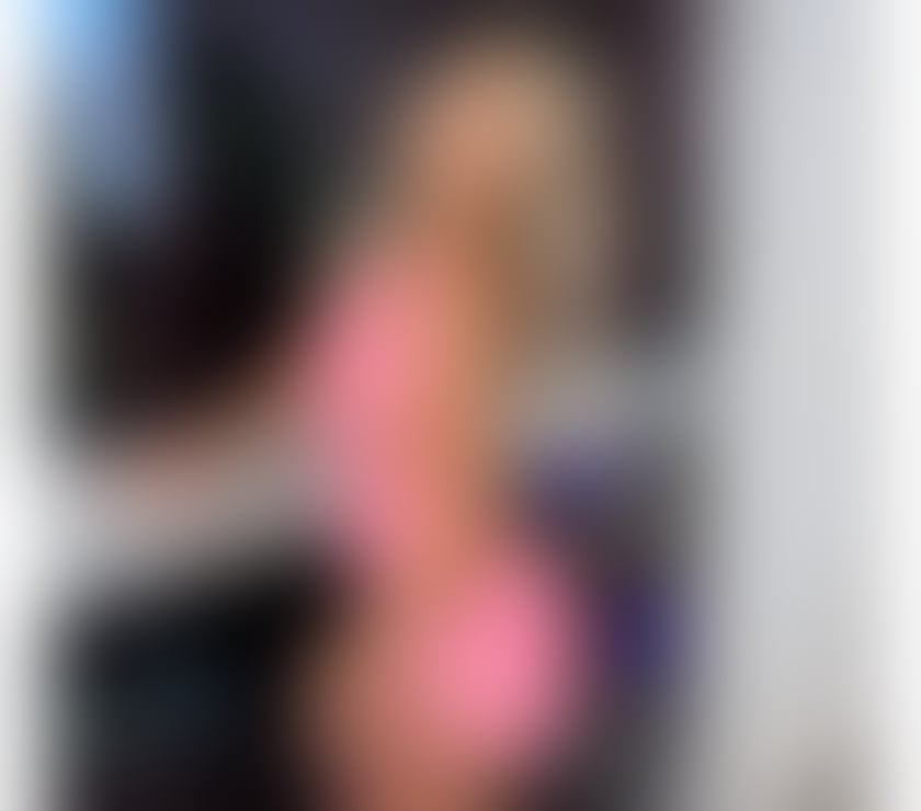 GORGEOUS BRAZILIAN GIRL