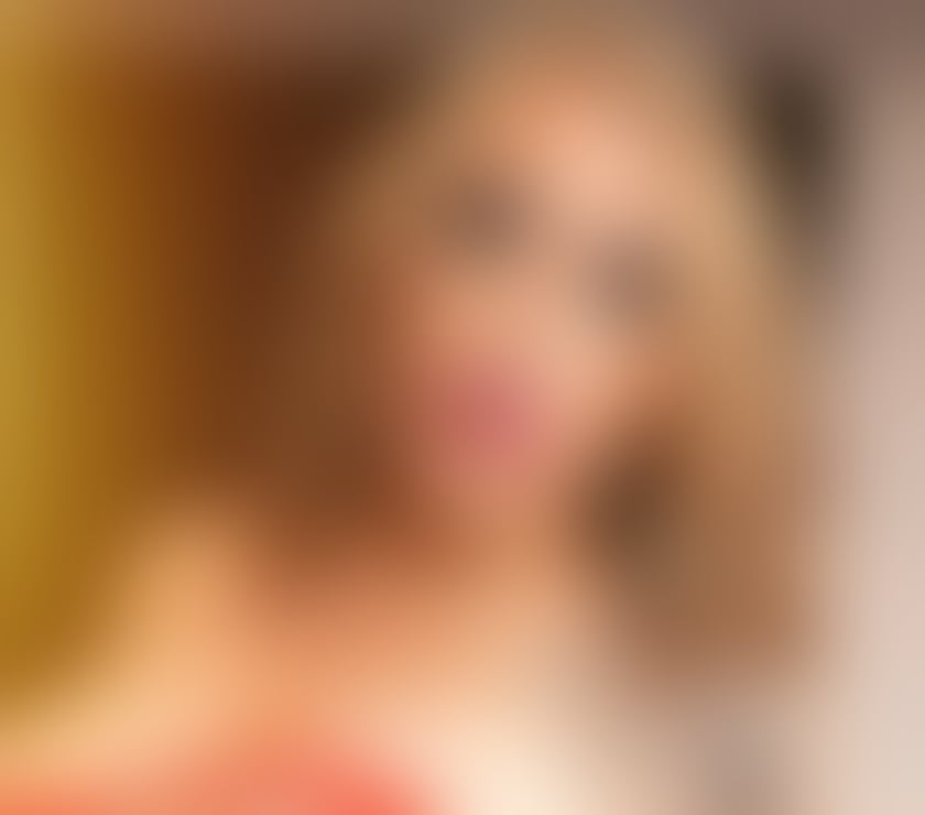 Trans Escorts North London Enfield - Photos for Restless blonde looking for a kitten